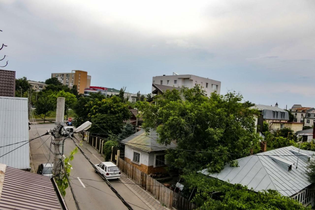 Casa Marguta Hotel Iasi Luaran gambar