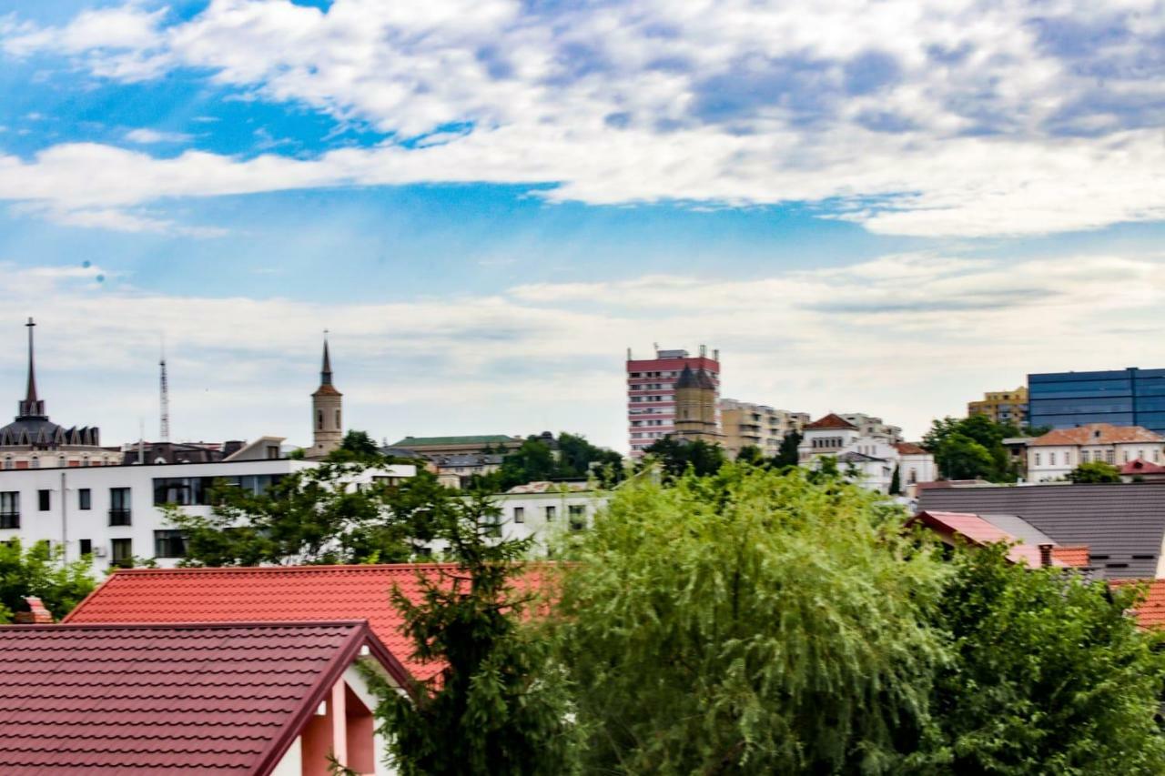 Casa Marguta Hotel Iasi Luaran gambar